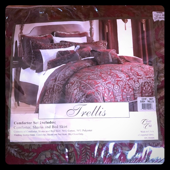 Bedding Comforter Set Queen Poshmark